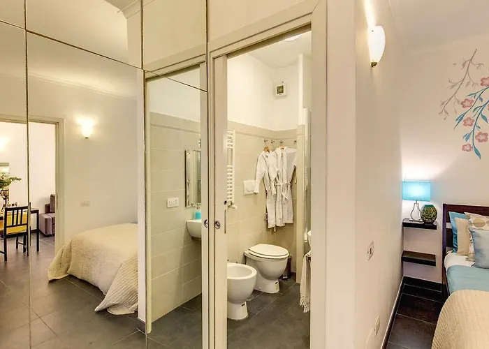 Elegant Behind The Colosseum Daire Roma