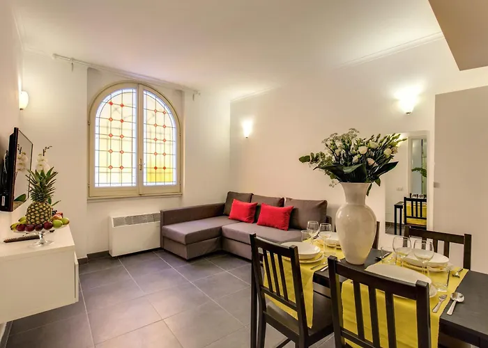 Daire Elegant Behind The Colosseum Roma